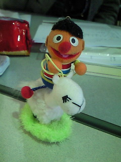 �׋����Ă����͂��Ȃ̂ɇA