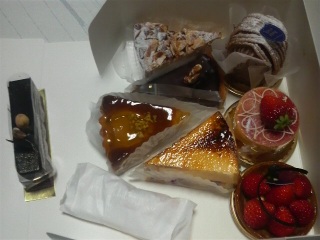 ��������