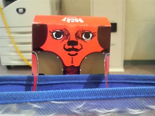 �G�H�F������