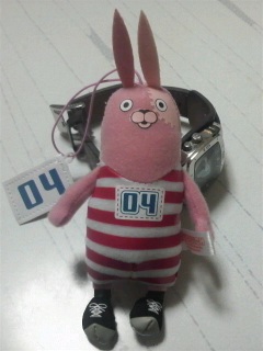 ������[�_(^q^)�^